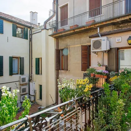 Apartment Yourbanflat Dante *